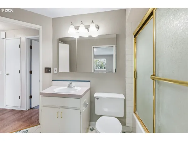 $519,000 | 1137-1139 Southwest Fox Court, Troutdale, OR 97060