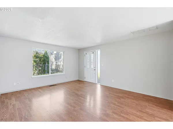 $519,000 | 1137-1139 Southwest Fox Court, Troutdale, OR 97060