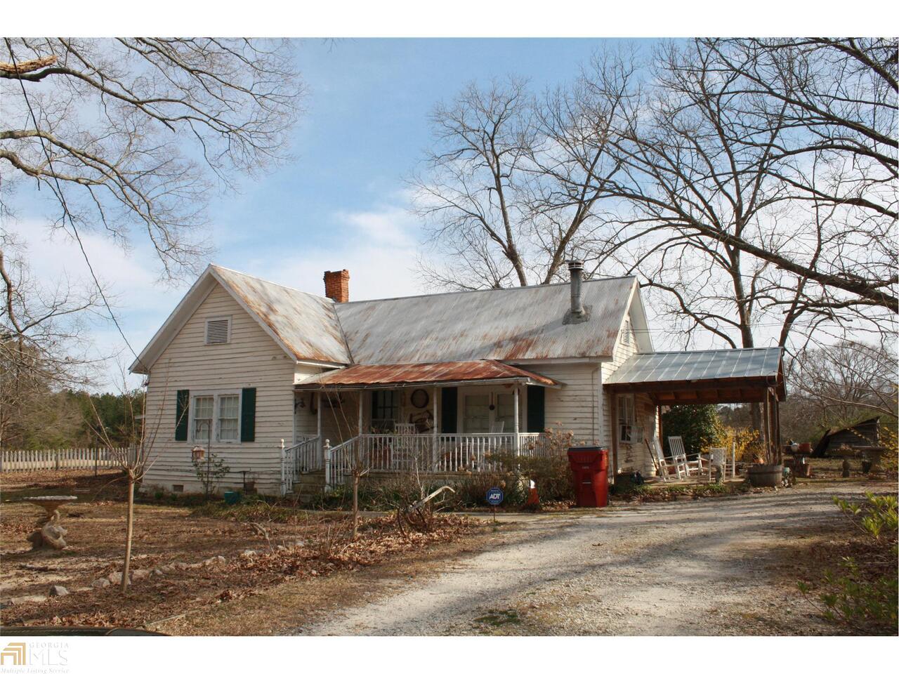 COUNTRY FARM HOUSE