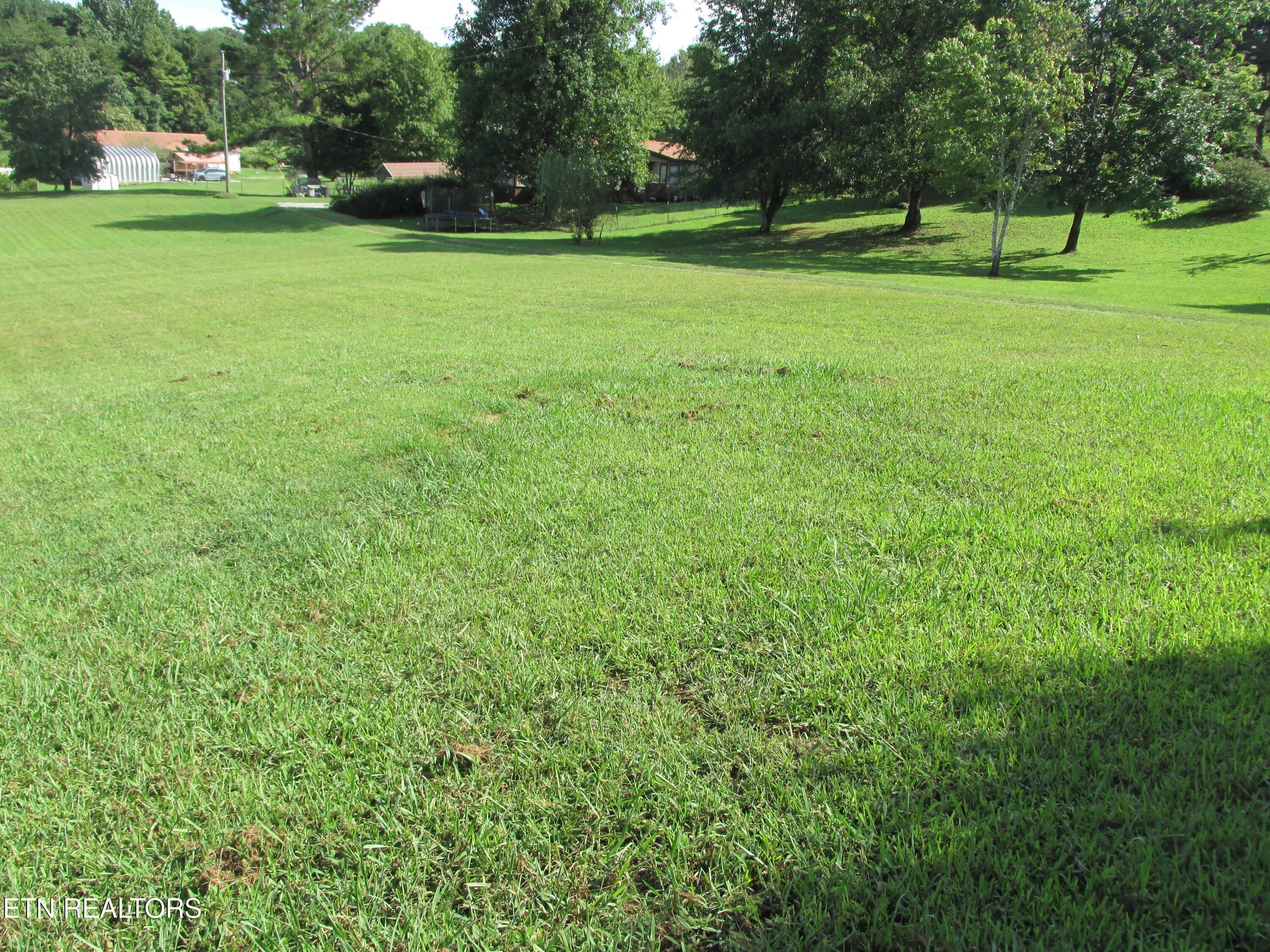 234 Scenic View Road Madisonville, TN 37354 - Photo 10 of 24 IMG_5323