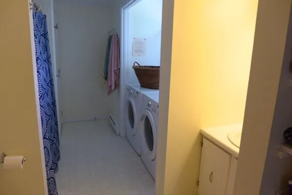 a view of walk in closet