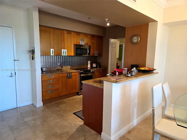 $396,000 | 1755 East Hallandale Beach Boulevard, Unit 305E, Hallandale Beach, FL 33009