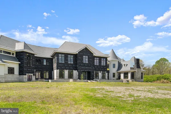 $5,000,000 | 15125 Devlin Drive, Glenelg, MD 21737