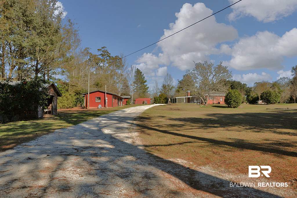 138 Baker Street Atmore, AL 36502 - Photo 17 of 50