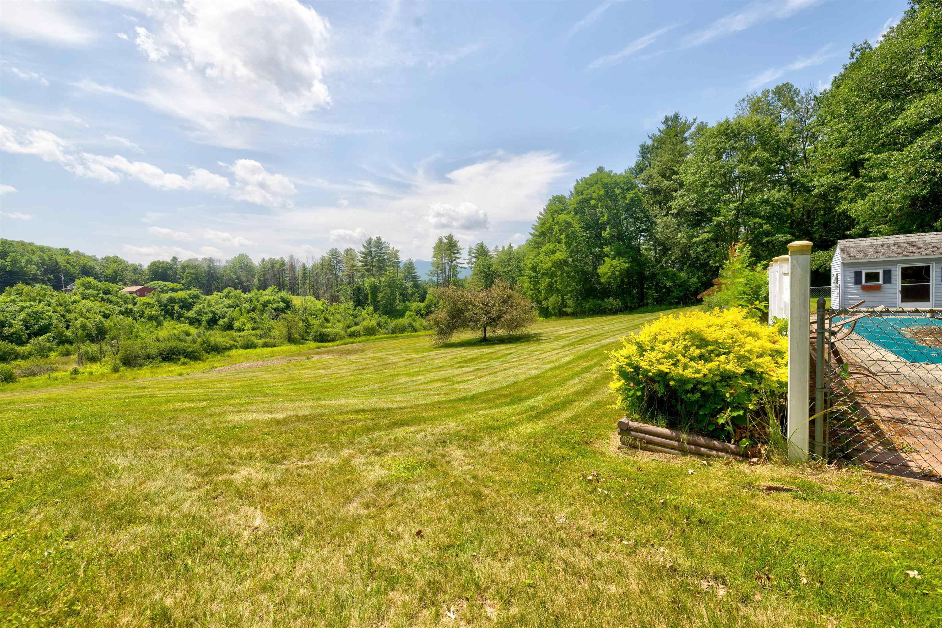 863 Perry Hill Road Waterbury, VT 05676 - Photo 19 of 30