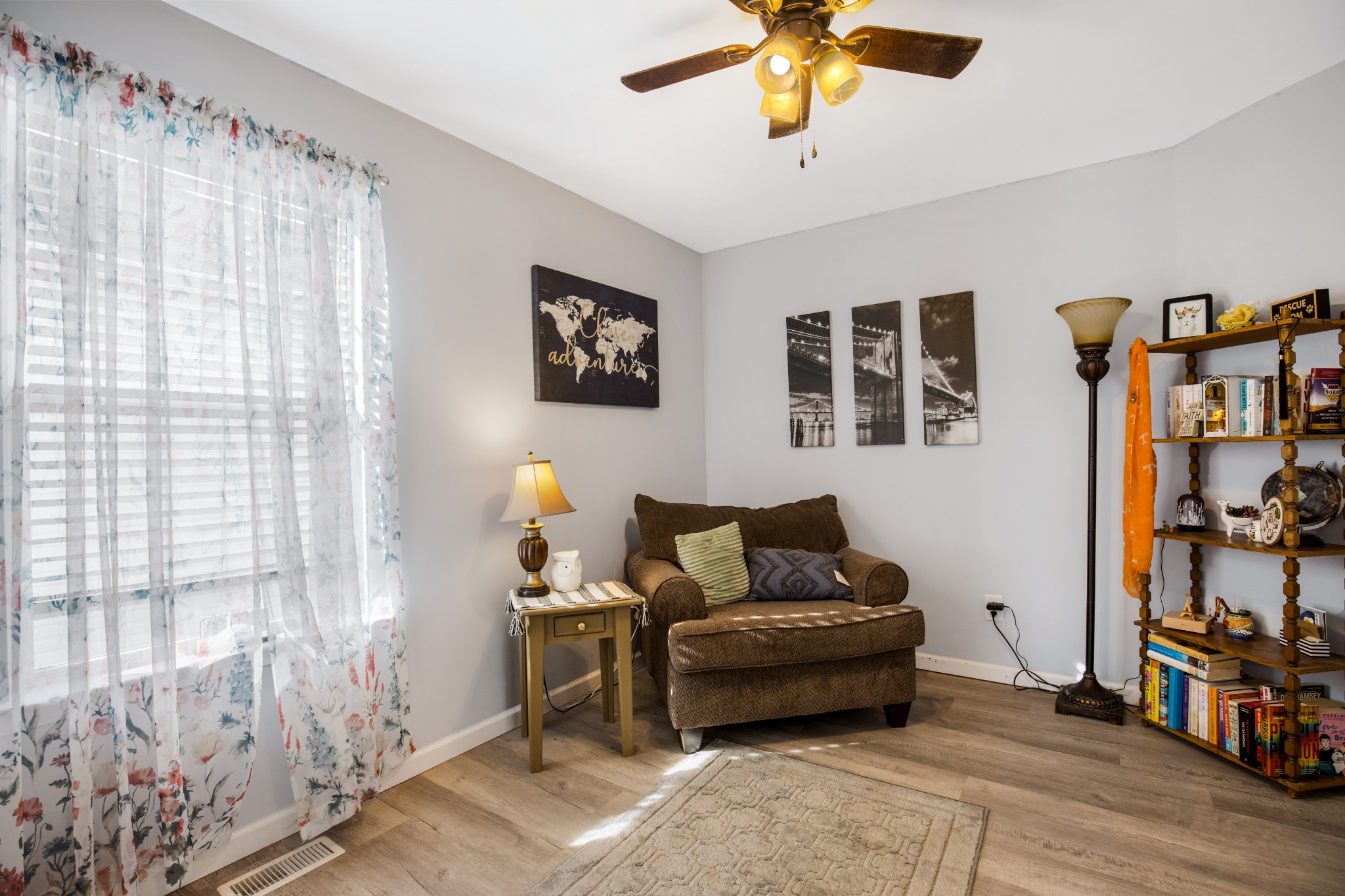 123 Sage Drive Springfield, TN 37172 - Photo 13 of 18 a living room with furniture and a window