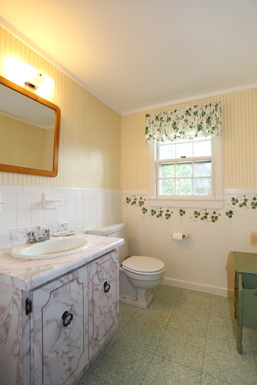 116 Arch Street Needham, MA 02492 - Photo 21 of 27 Gallery Image 21
