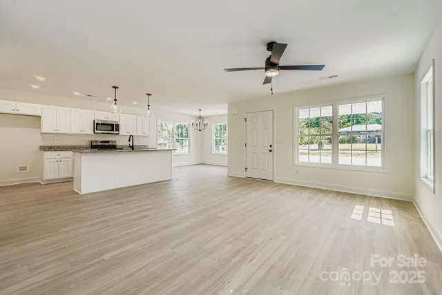 $289,900 | 1139 Oconee Avenue, Rock Hill, SC 29732