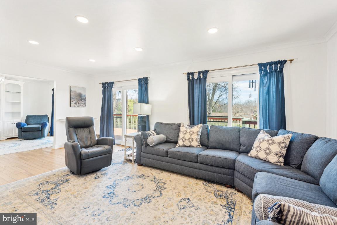11213 Oakwood Drive Dunkirk, MD 20754 - Photo 14 of 48 a living room with furniture and a large window