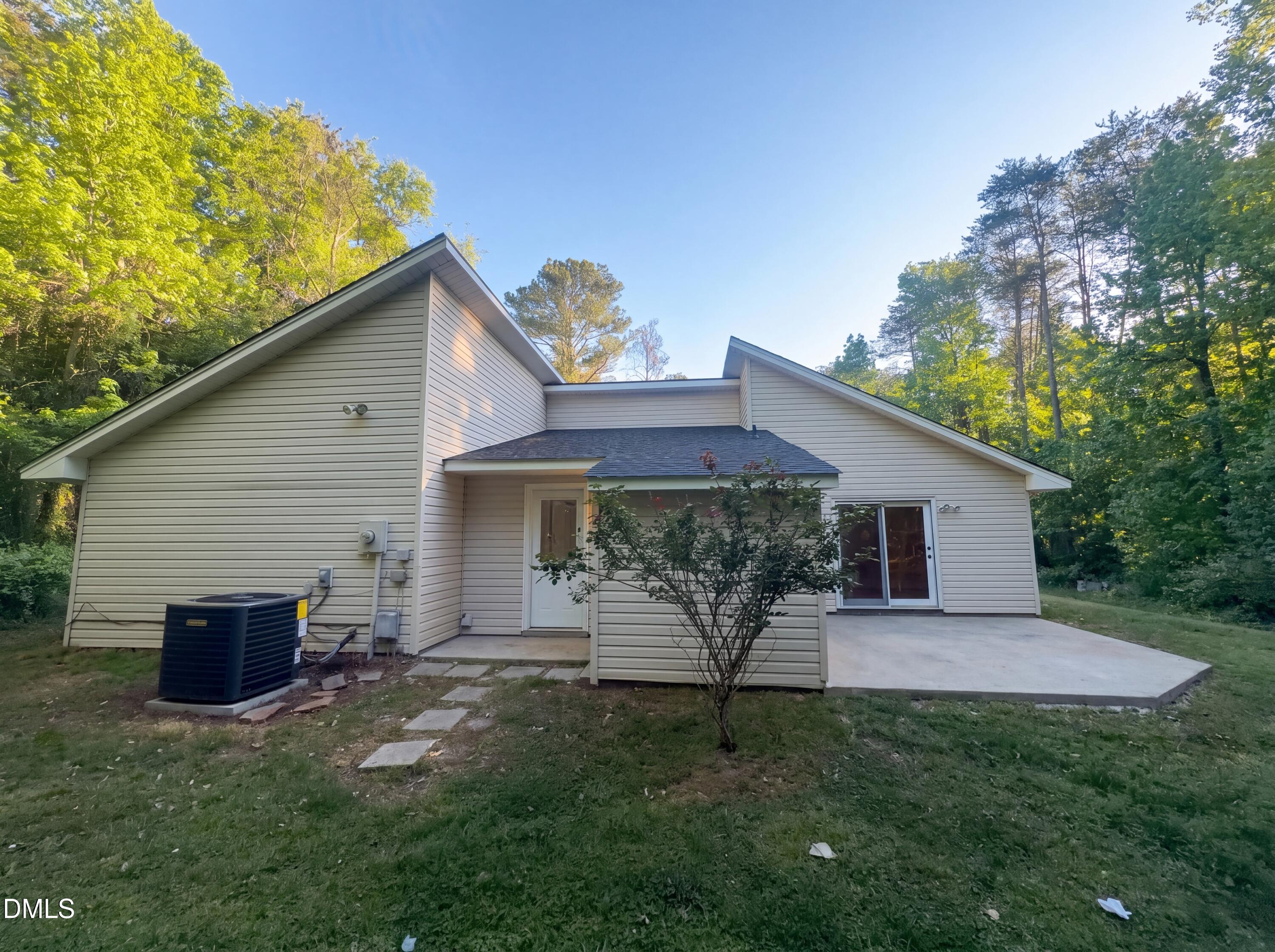 8101 Eastridge Road Oak Ridge, NC 27310 - Photo 1 of 25 photo_05
