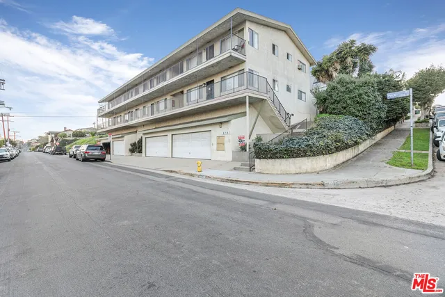 $2,445 | 2701 South Peck Avenue, Unit 4, San Pedro, CA 90731