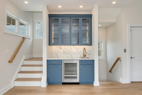 $2,324,900 | 120 East Syracuse Avenue, Wildwood Crest, NJ 08260