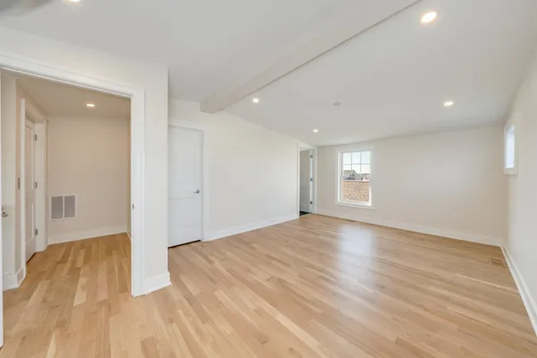 $2,324,900 | 120 East Syracuse Avenue, Wildwood Crest, NJ 08260