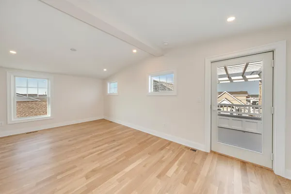 $2,324,900 | 120 East Syracuse Avenue, Wildwood Crest, NJ 08260