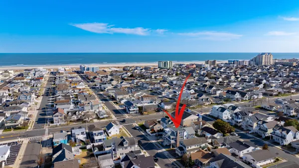 $2,324,900 | 120 East Syracuse Avenue, Wildwood Crest, NJ 08260