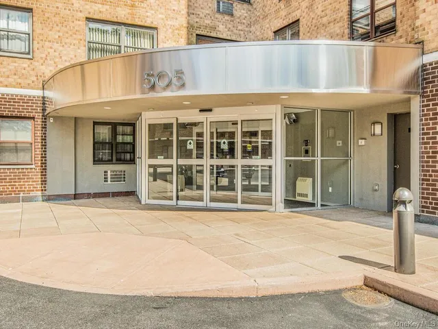 $230,000 | 505 Central Avenue, Unit 618, White Plains, NY 10606