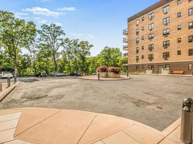 $230,000 | 505 Central Avenue, Unit 618, White Plains, NY 10606