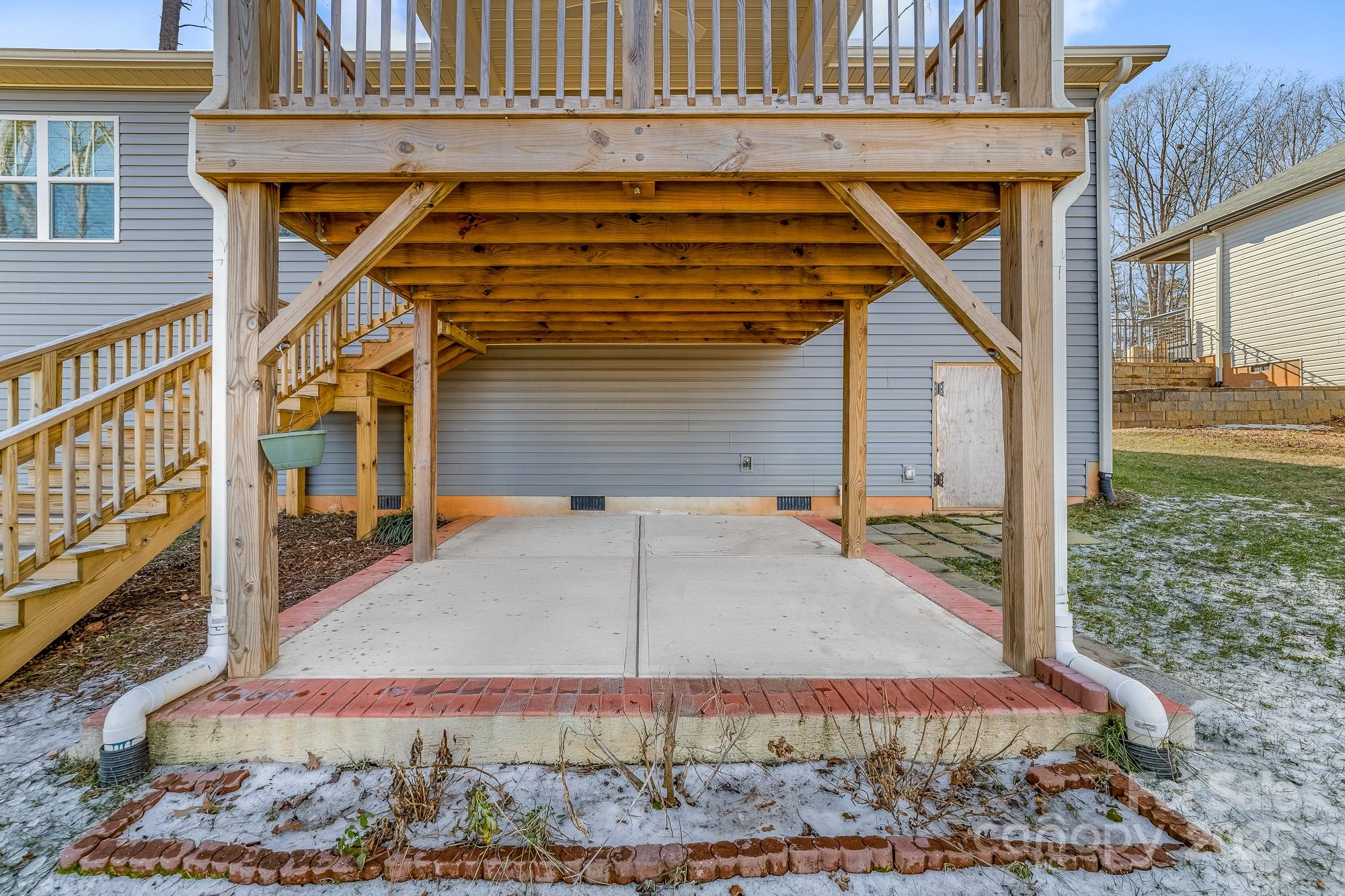 7617 Red Robin Trail Denver, NC 28037 - Photo 33 of 38 a view of front door