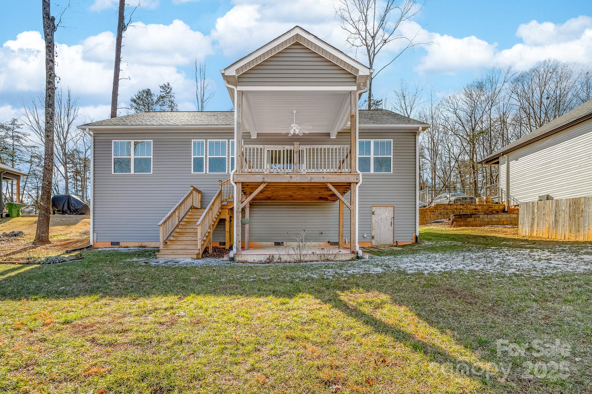 7617 Red Robin Trail Denver, NC 28037 - Photo 35 of 38 a view of a house with backyard