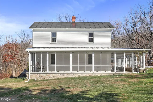 $425,000 | 799 Stephens Lane, Fort Valley, VA 22652