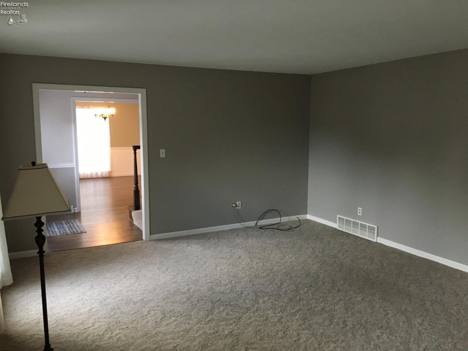 2801 Merriweather Road Sandusky, OH 44870 - Photo 6 of 31 Gallery Image 6
