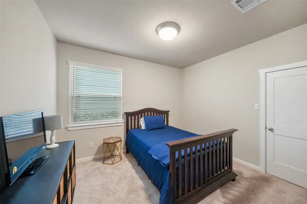 $299,995 | 324 North Spotted Fern Drive, Montgomery, TX 77316