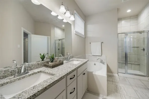 $299,995 | 324 North Spotted Fern Drive, Montgomery, TX 77316