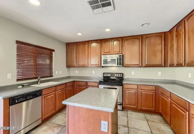 $3,300 | 4750 East Preserve Way, Cave Creek, AZ 85331