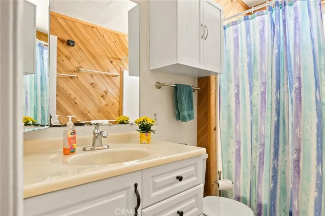 $424,000 | 337 Lookout Drive, Twin Peaks, CA 92391