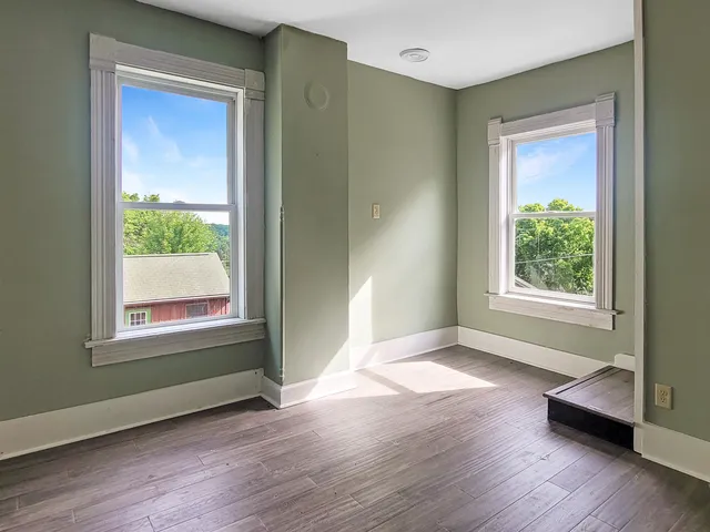 $279,900 | 310 Elk Street, Galena, IL 61036