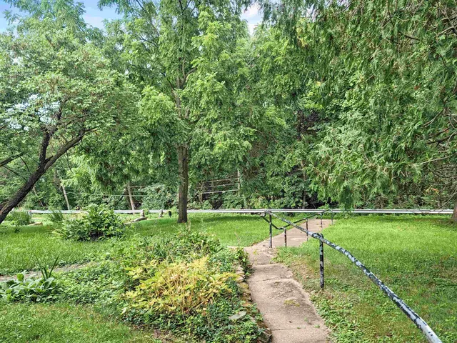 $279,900 | 310 Elk Street, Galena, IL 61036