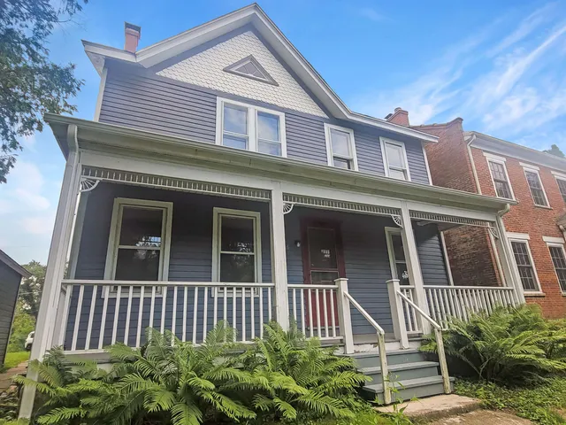 $279,900 | 310 Elk Street, Galena, IL 61036
