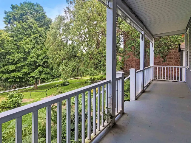 $279,900 | 310 Elk Street, Galena, IL 61036