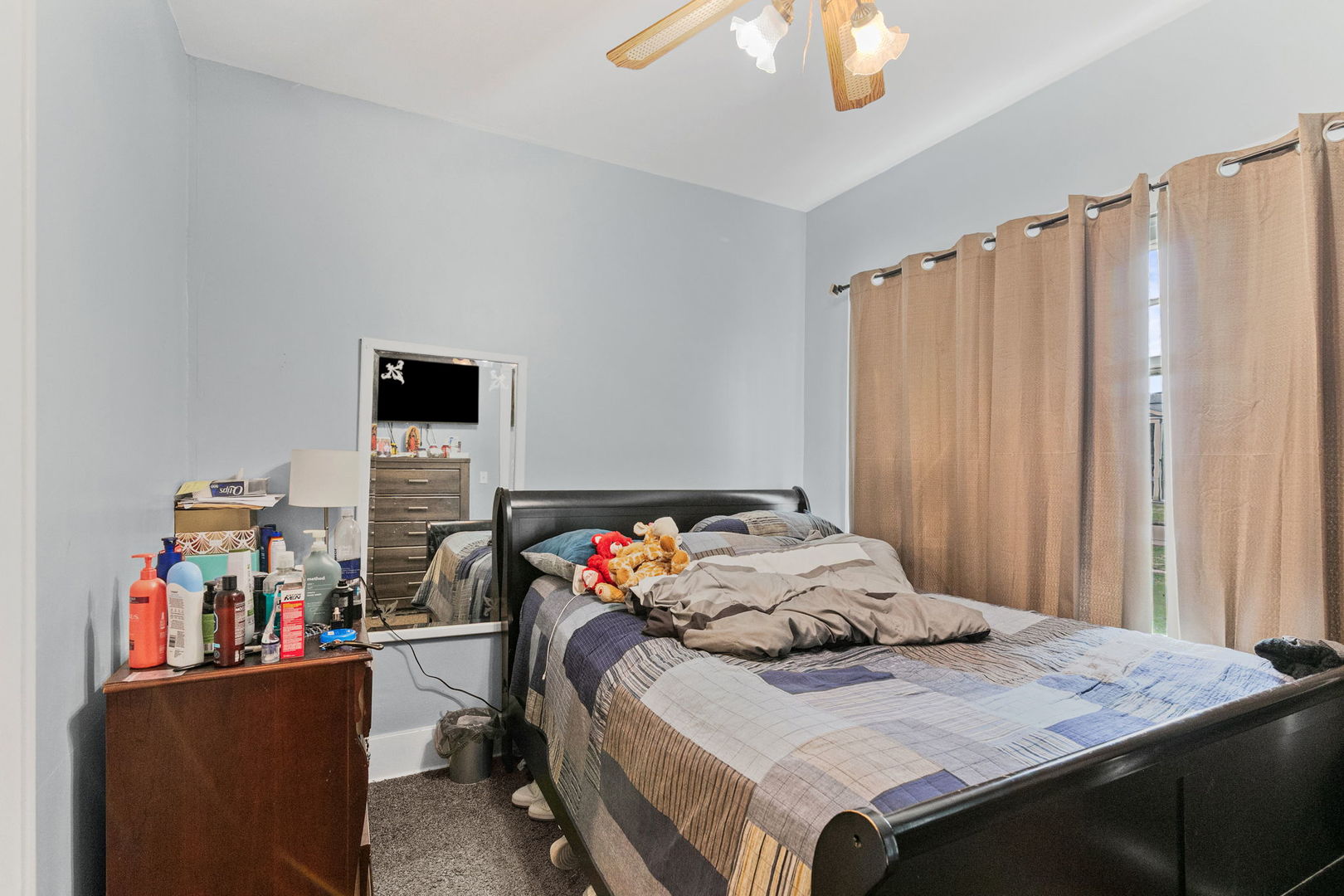 832 Bode Road Elgin, IL 60120 - Photo 5 of 19