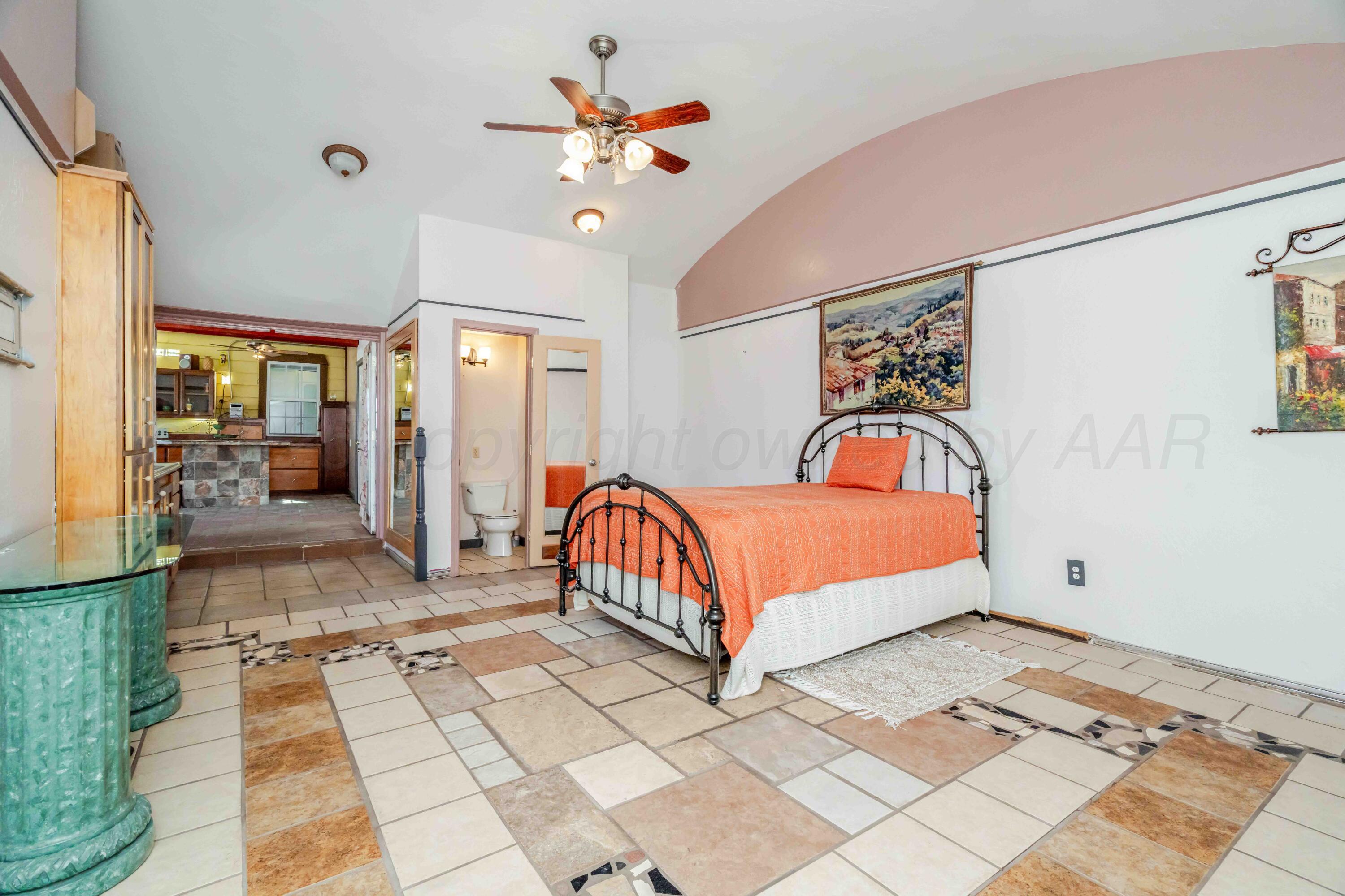 3600 Northeast 11th Avenue Amarillo, TX 79107 - Photo 18 of 25 3600 NE 11th--28