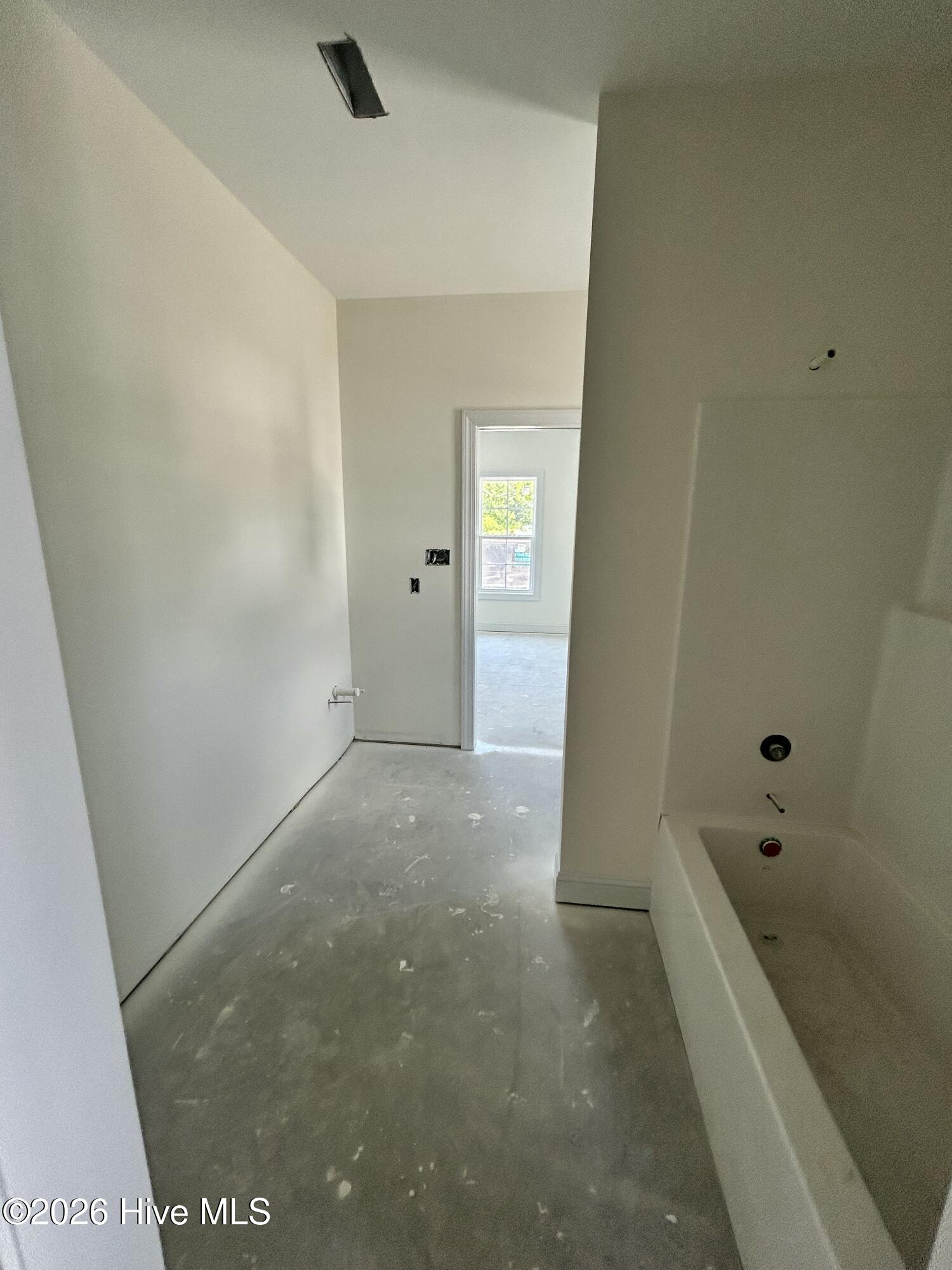 2889 Catherine Lake Road Richlands, NC 28574 - Photo 17 of 32 Jack n Jill Bath