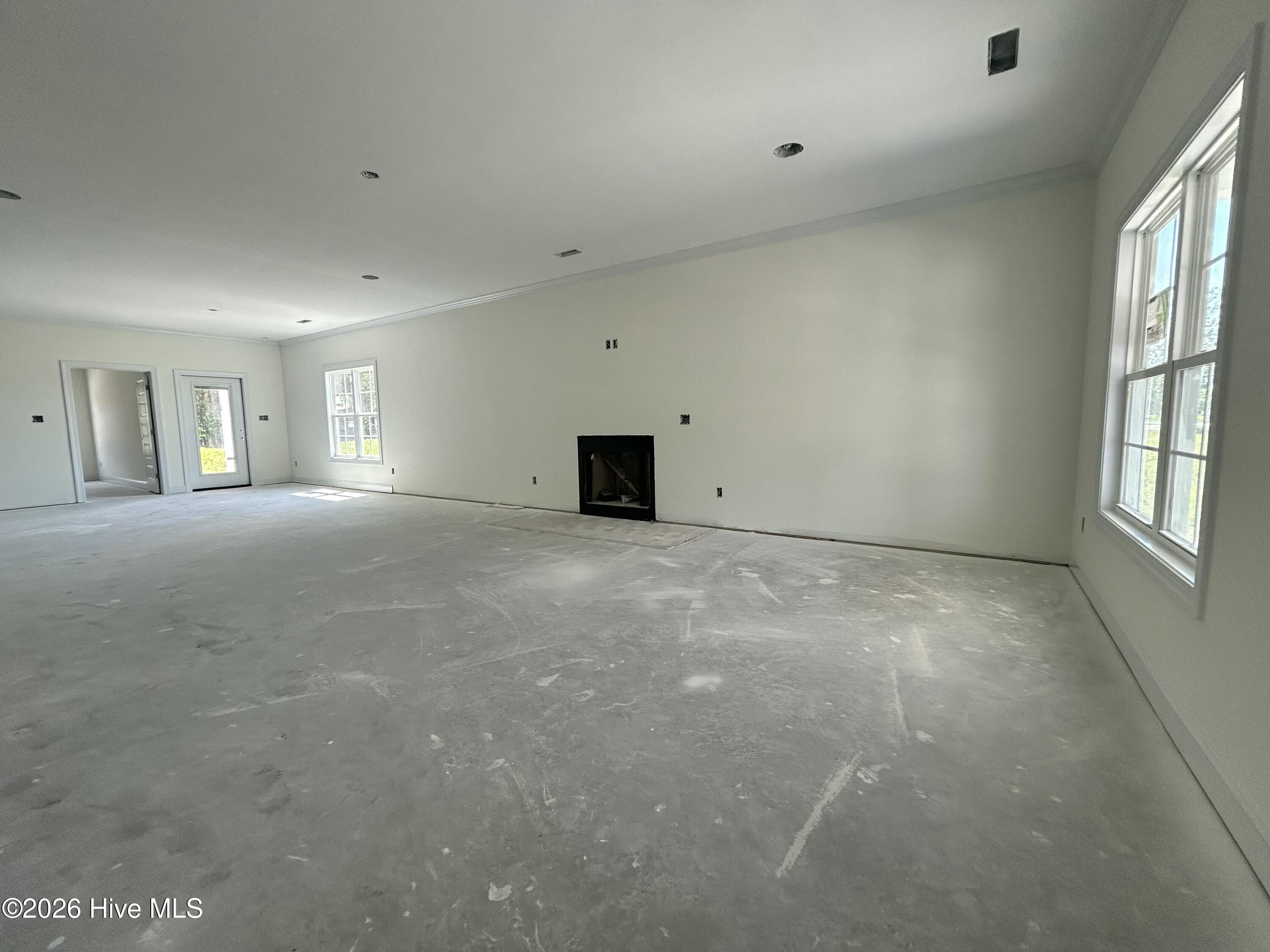 2889 Catherine Lake Road Richlands, NC 28574 - Photo 4 of 32 Living Room
