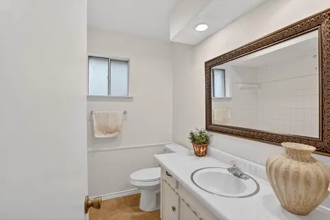 $325,000 | 2132 Sandy Lane, Irving, TX 75060