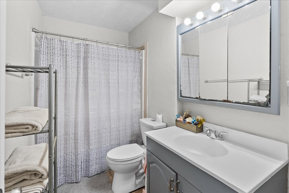 2402 Hodges Street Baytown, TX 77521 - Photo 21 of 37