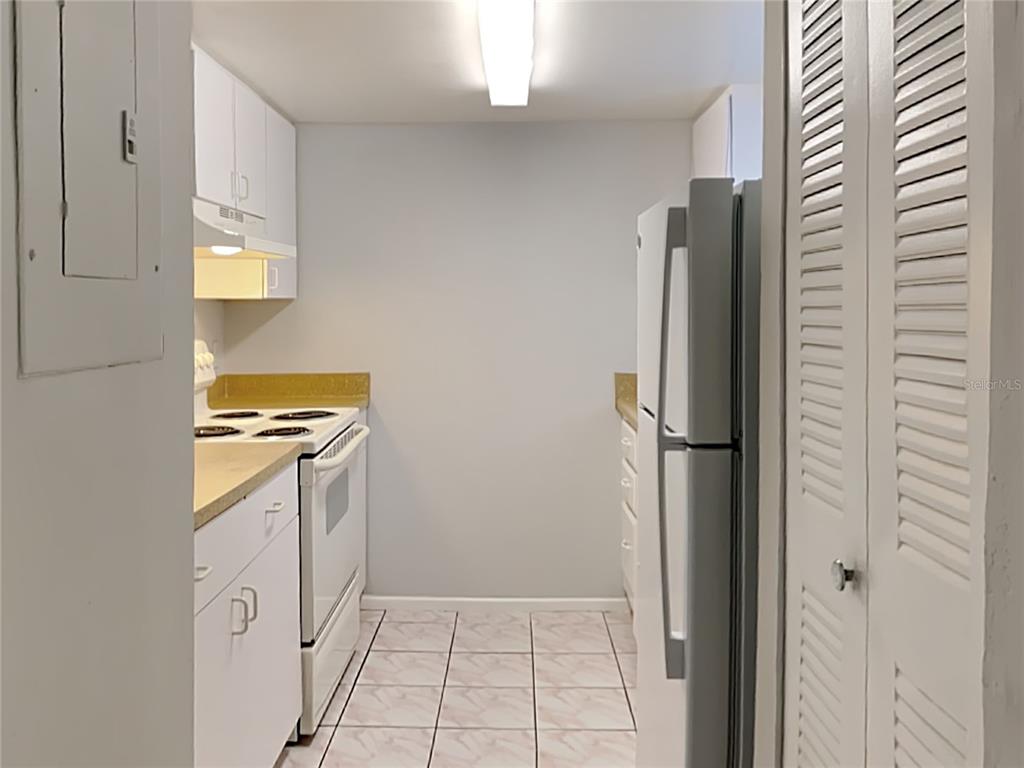 1913 Truman Road Orlando, FL 32807 - Photo 3 of 15