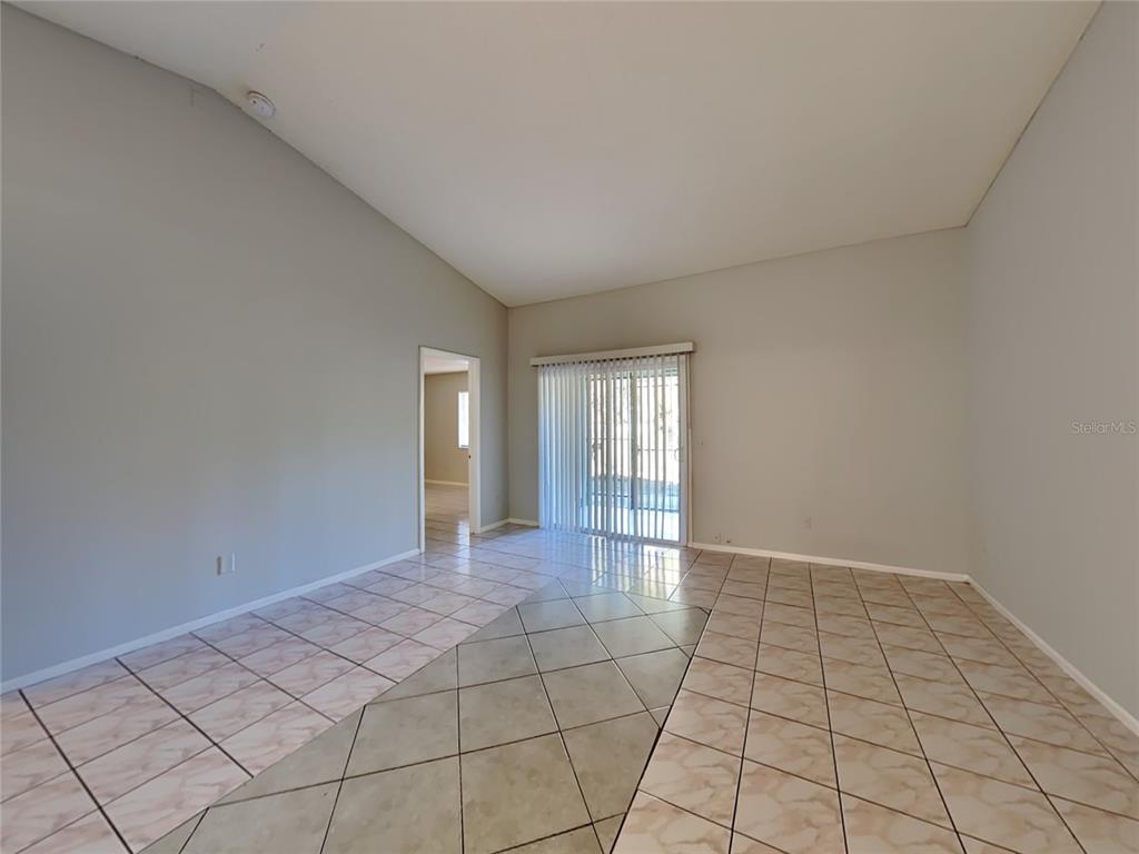 1913 Truman Road Orlando, FL 32807 - Photo 4 of 15