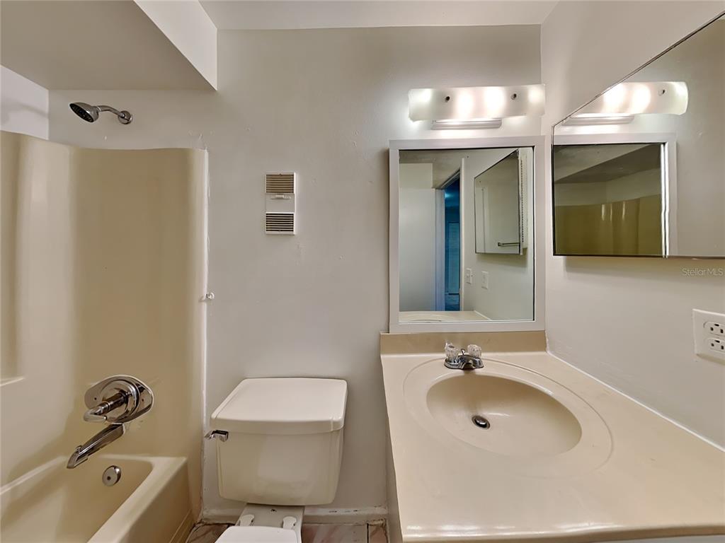 1913 Truman Road Orlando, FL 32807 - Photo 7 of 15