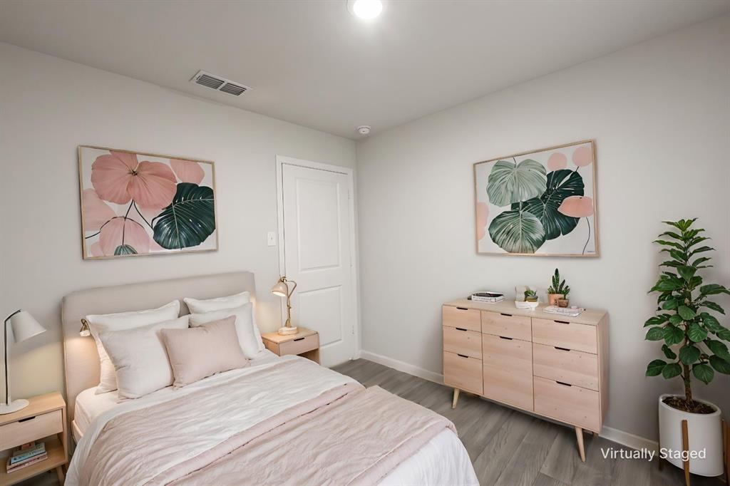 1106 Ripplewood Circle Chandler, TX 75758 - Photo 13 of 24 a bedroom with a bed and a desk in it