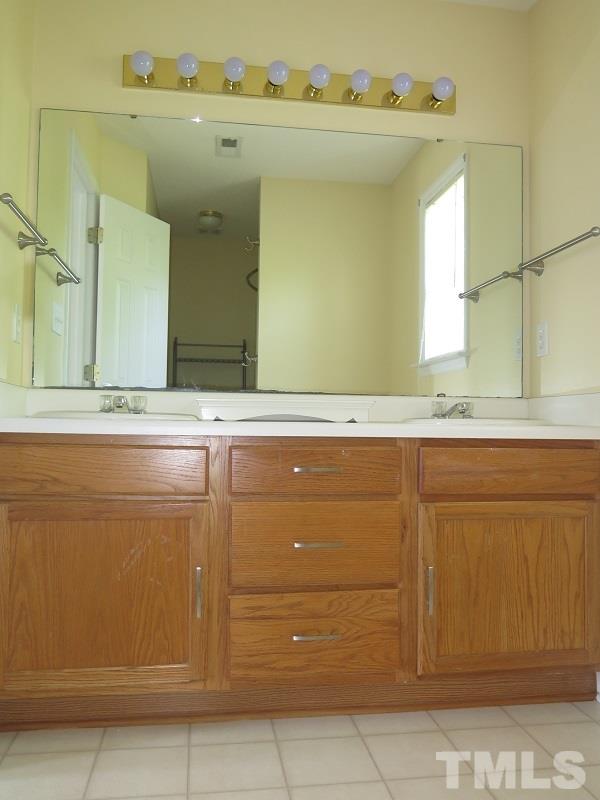 3221 Sandy Bluff Road Raleigh, NC 27616 - Photo 10 of 22