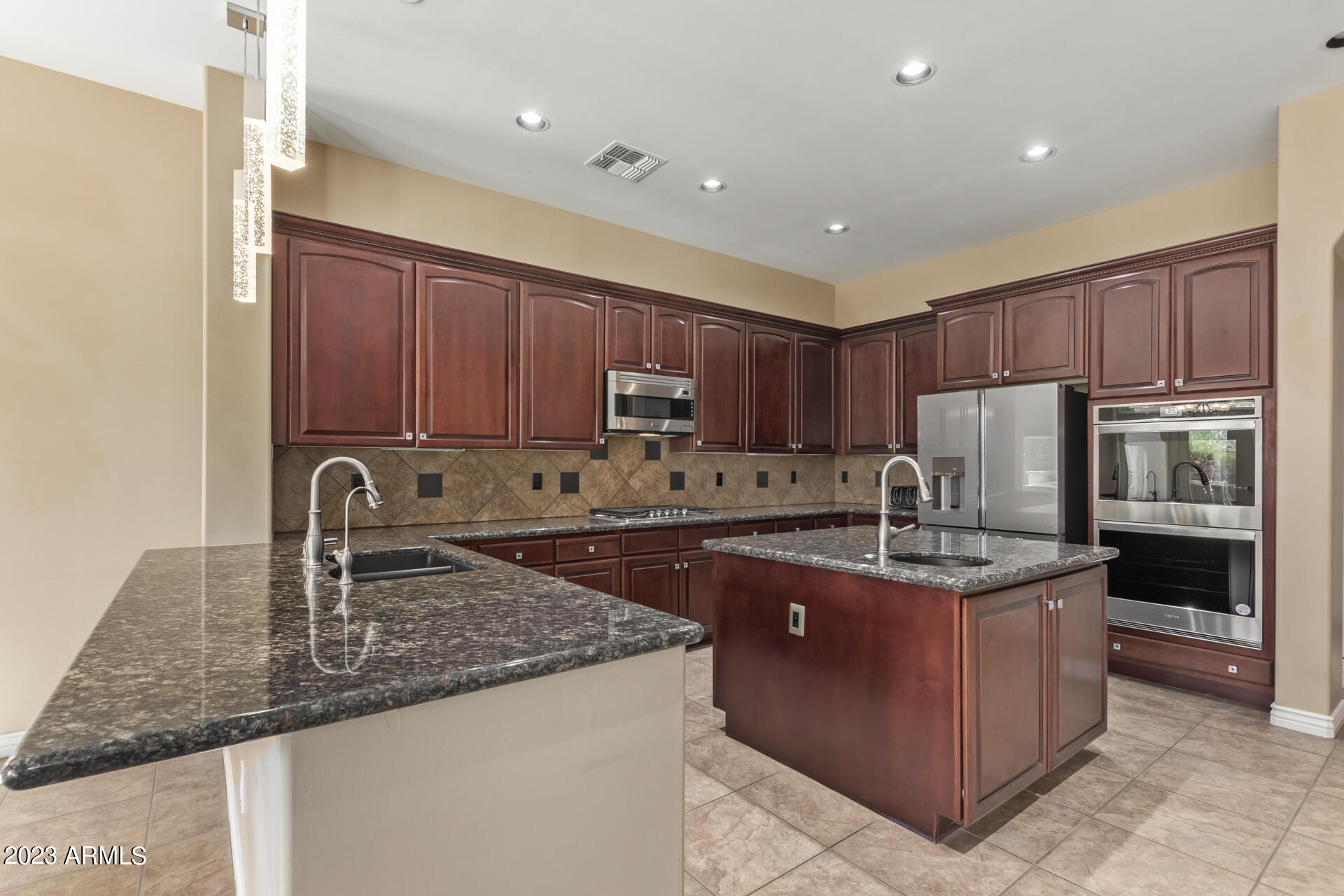 4647 East Reins Road Gilbert, AZ 85297 - Photo 25 of 126 25 - Reins