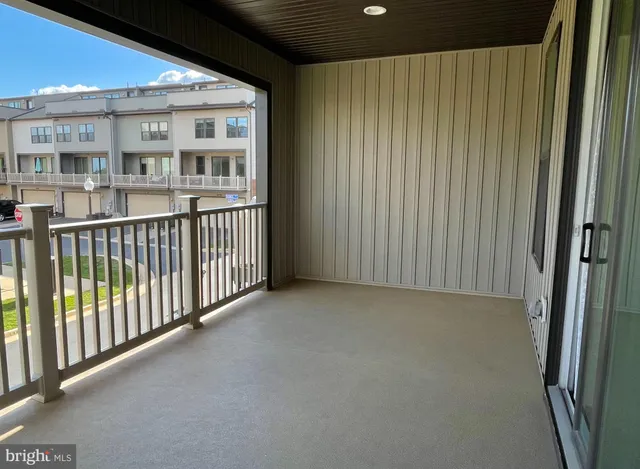 $3,500 | 43373 Southland Street, Ashburn, VA 20148