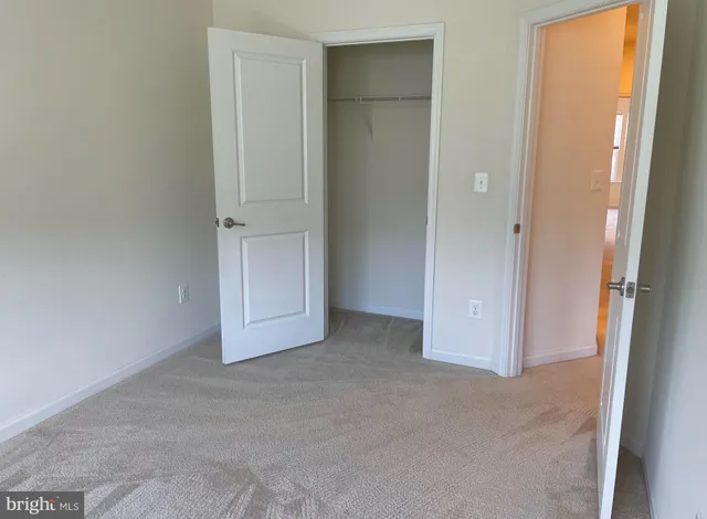 $3,500 | 43373 Southland Street, Ashburn, VA 20148