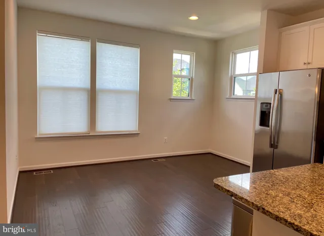 $3,500 | 43373 Southland Street, Ashburn, VA 20148