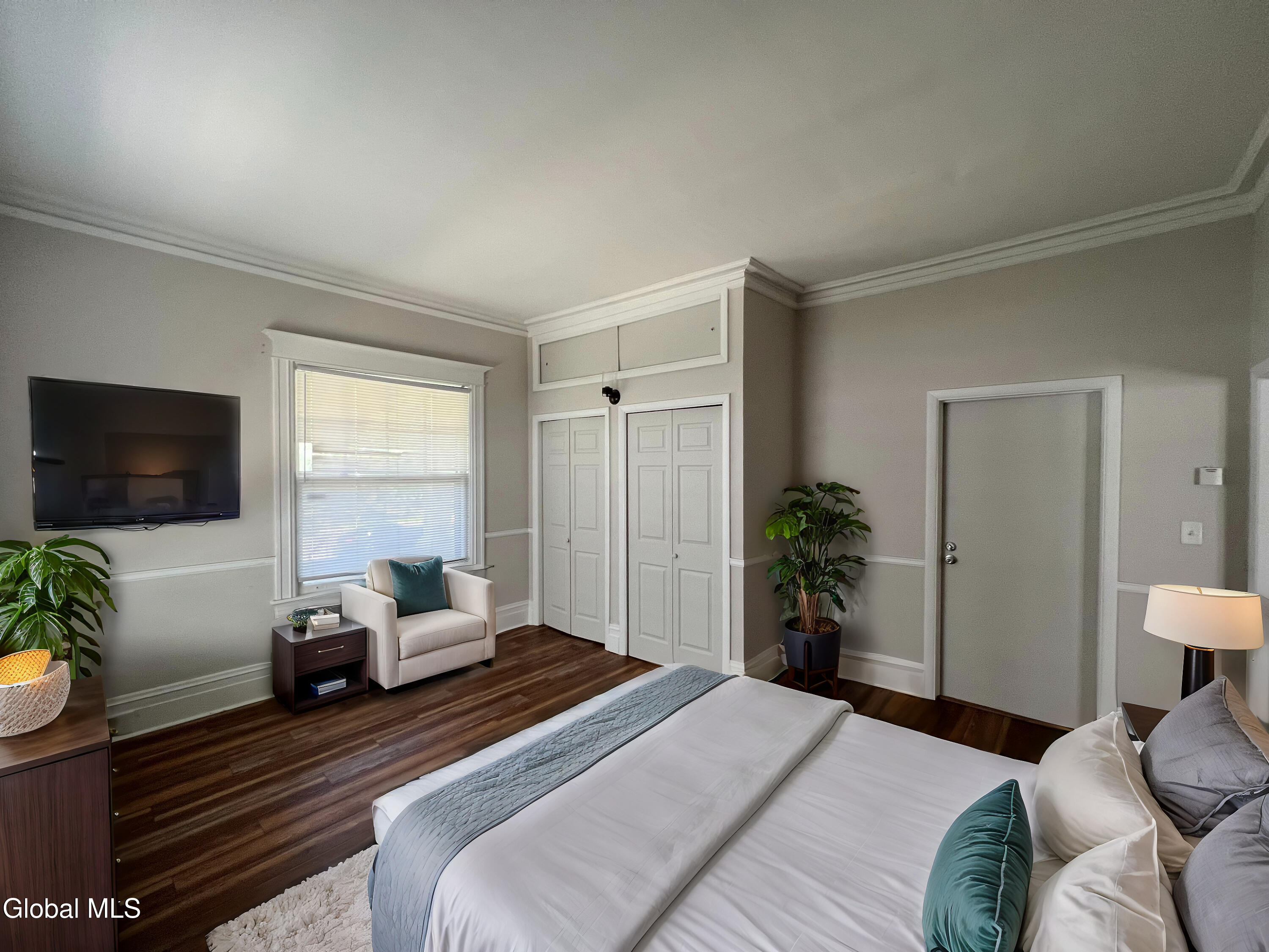 1114 Union Street, Unit 2 Schenectady, NY 12308 - Photo 25 of 34 Virtual Staging AI - IMG_8307 - October