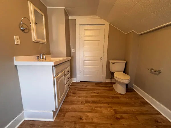 $299,900 | 908-910 Temple Street Southeast, Grand Rapids, MI 49507